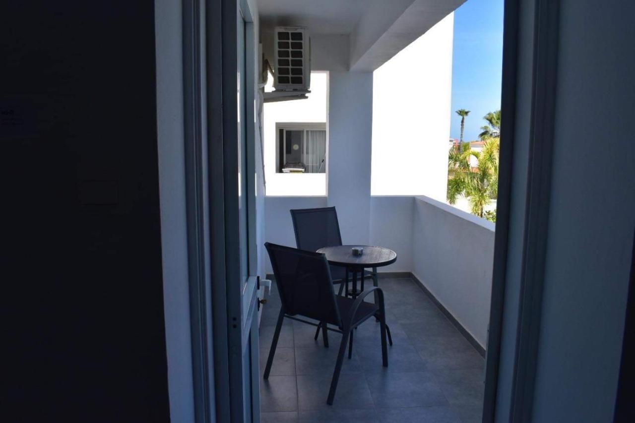 Maria Holiday Apartments Протарас Екстериор снимка